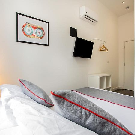 Oyo Mystay Inn London Exterior photo